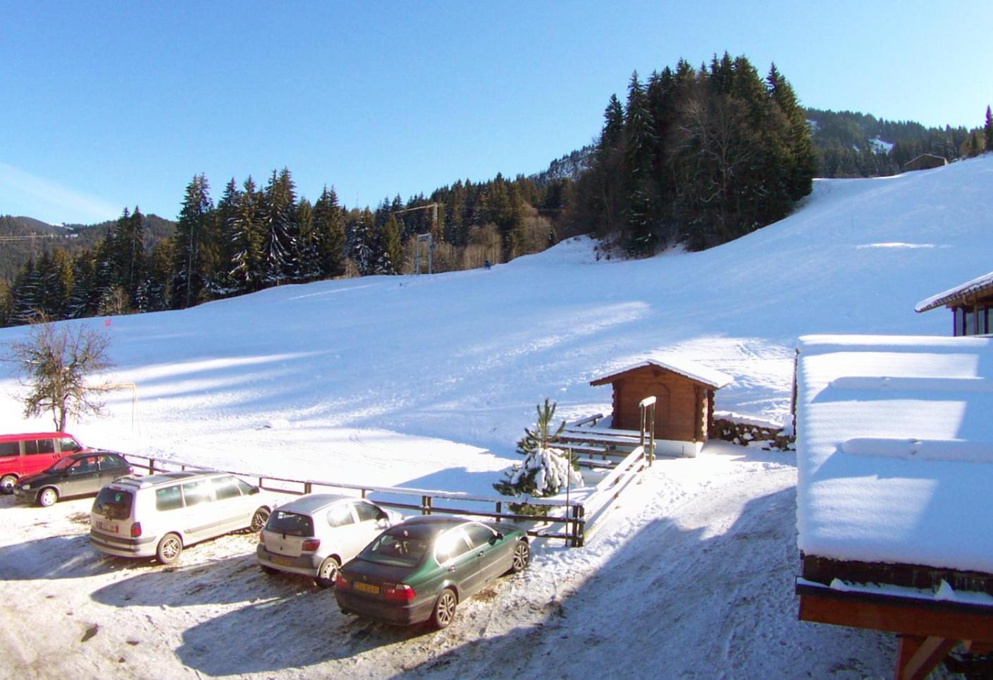 Hotel Les Bernards Praz-sur-Arly Eksteriør billede