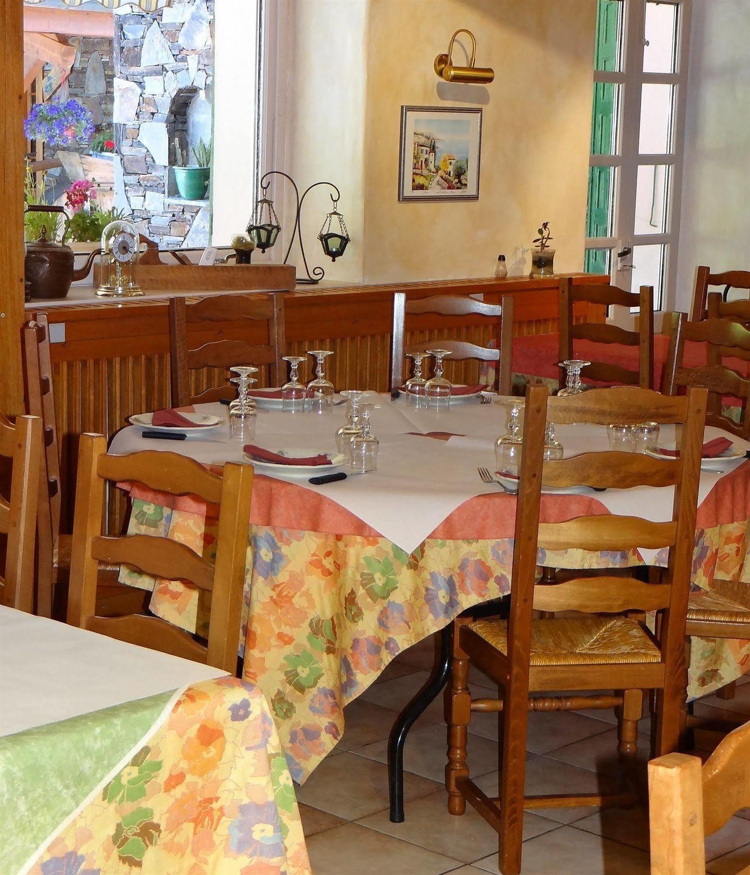 Hotel Les Bernards Praz-sur-Arly Eksteriør billede