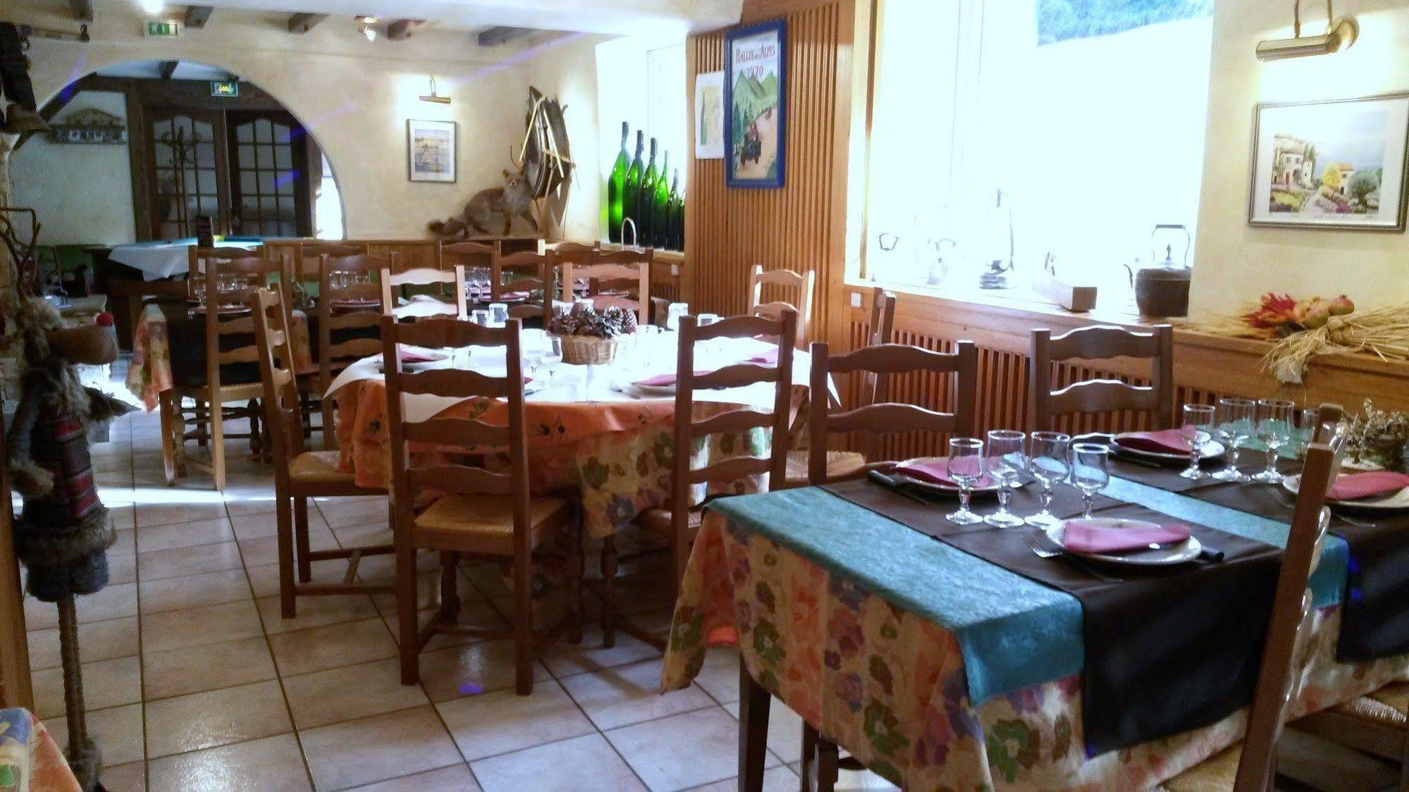 Hotel Les Bernards Praz-sur-Arly Eksteriør billede