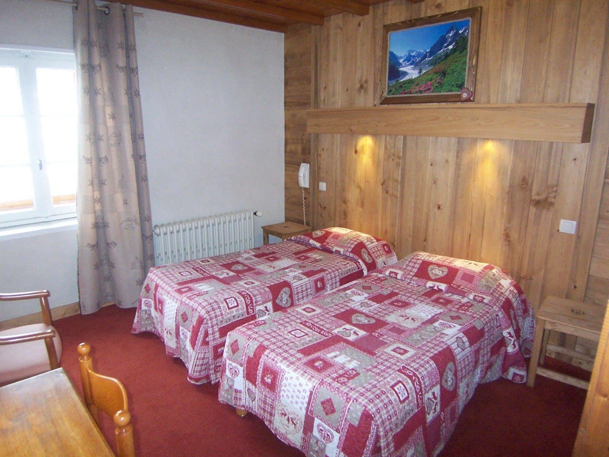 Hotel Les Bernards Praz-sur-Arly Eksteriør billede